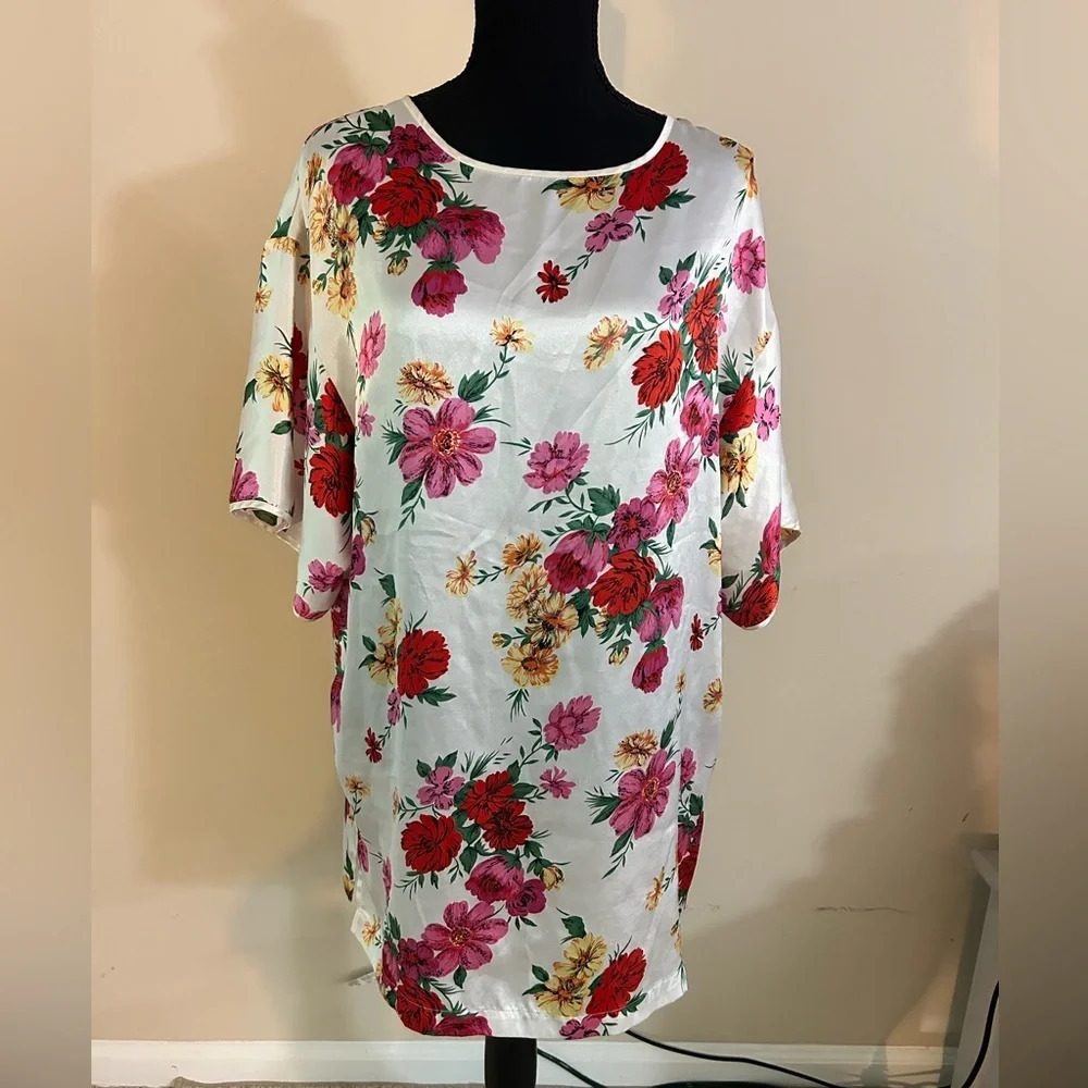 Vintage Victoria’s Secret Floral Satin Sleep Shirt